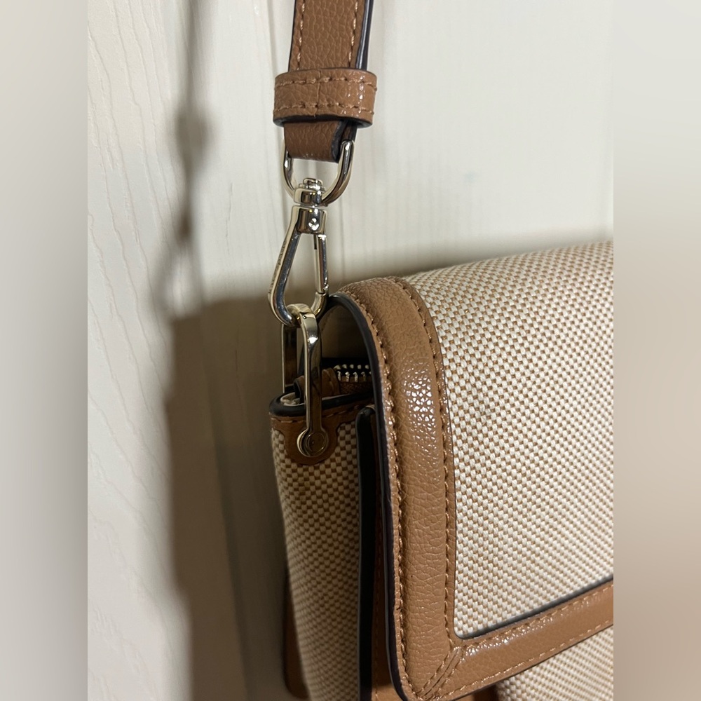 Kate Spade Voyage Canvas Crossbody bag, tan brown, shoulder bag, purse - Picture 3 of 14